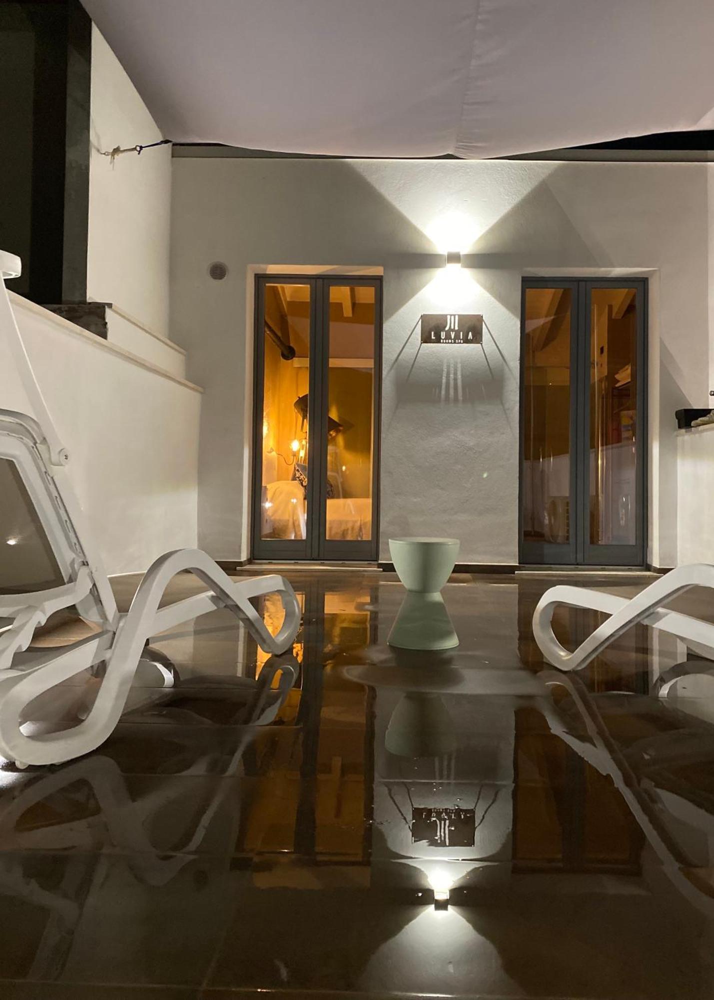 Luvia Rooms Spa Gonnesa Ngoại thất bức ảnh